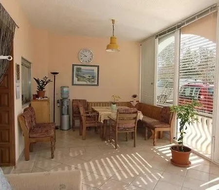 Holiday home Annabel Fuer Bis Zu 13 Personen Vir